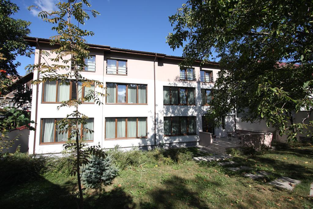 Studio Apartcity Brașov Exterior foto